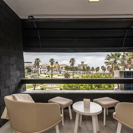 Whome Seaside Retreat With Balcony Close To Casino Apartment